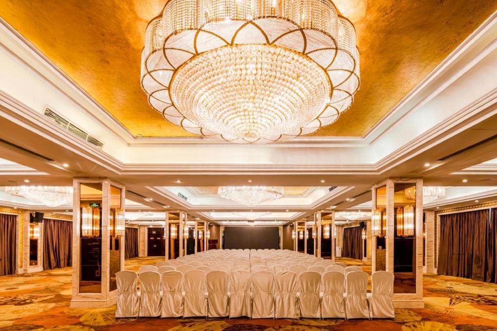 Chengdu Rising Butterfly Hotel Luaran gambar