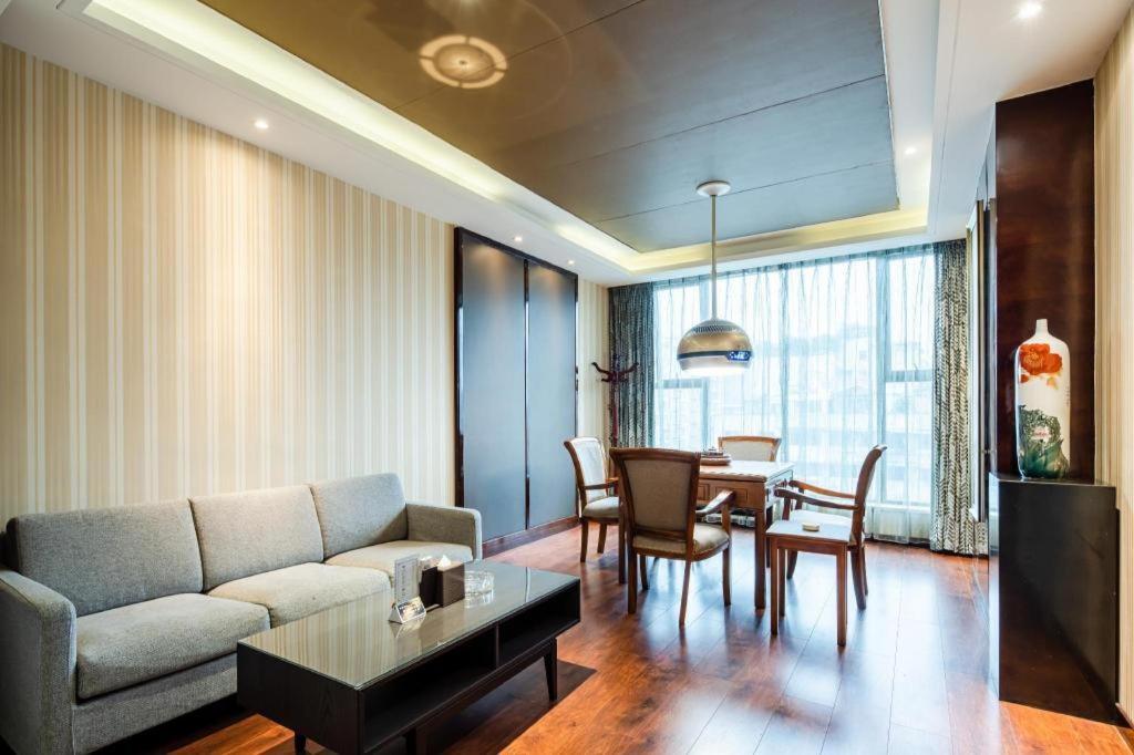Chengdu Rising Butterfly Hotel Luaran gambar